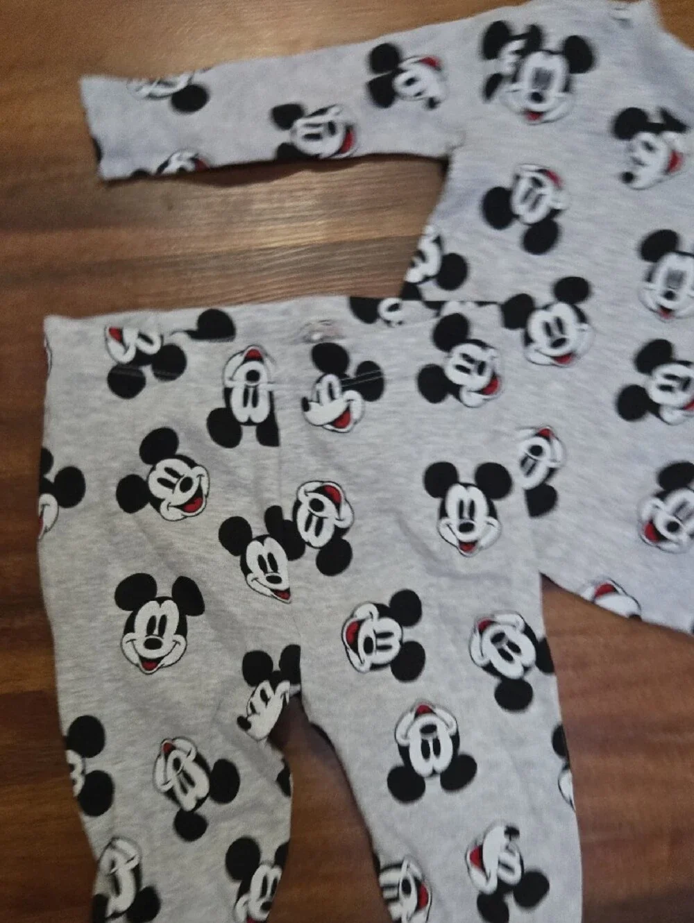 Mickey Mouse Baby Boy O 3 Months Pajama 2-Piece Printed Sweatshirt  Joggers